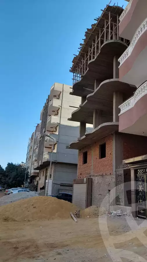 شقة 160م للبيع خلف معهد الهندسة السويس - من موقع دار هاوس, حي فيصل 